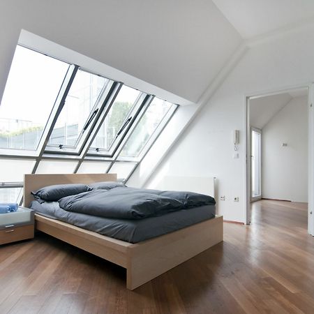 Penthouse At Passauer Platz Appartement Wenen Buitenkant foto
