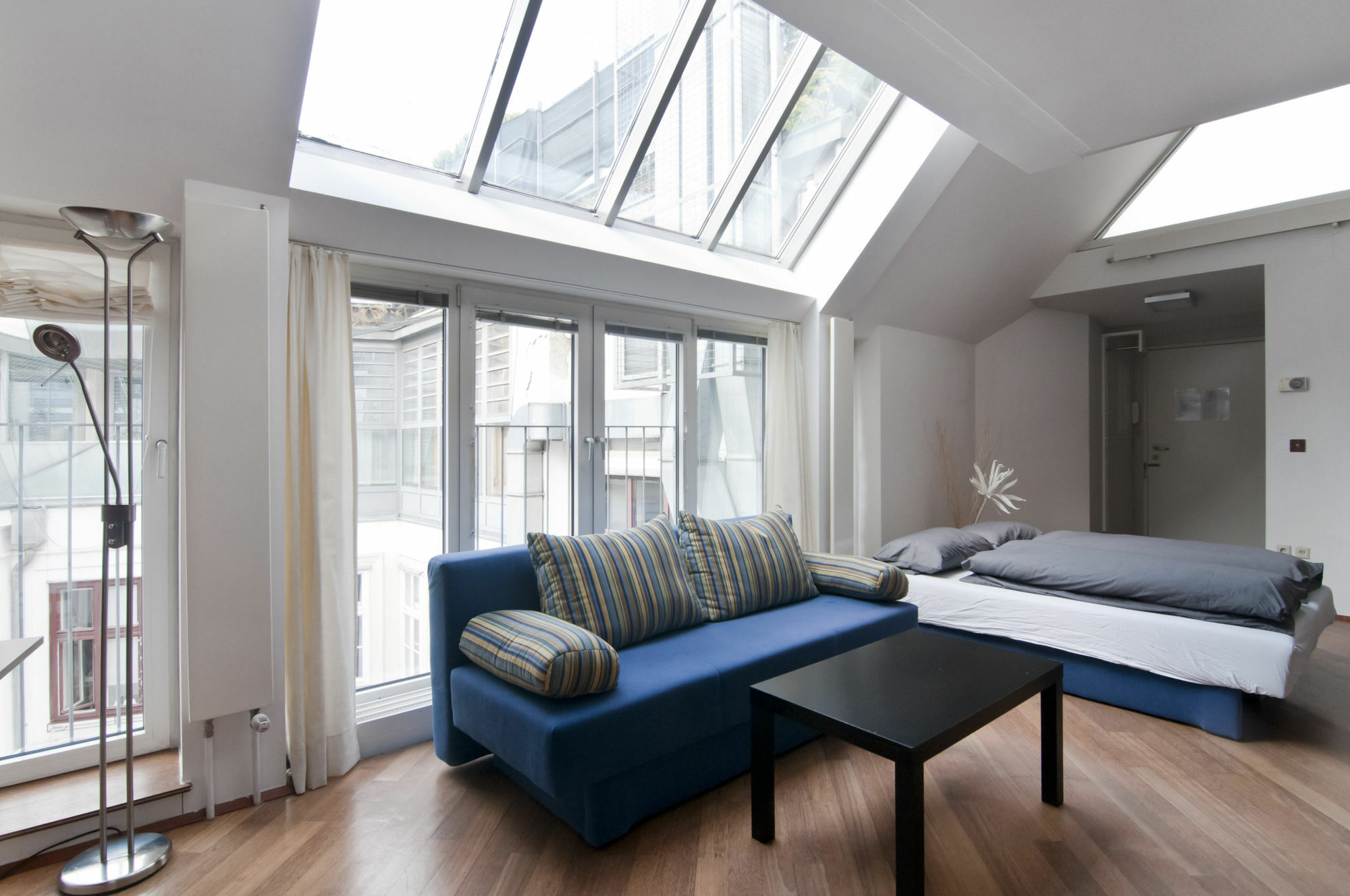 Penthouse At Passauer Platz Appartement Wenen Buitenkant foto